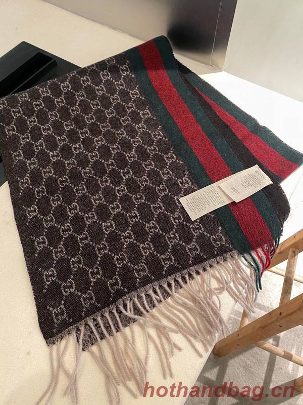 Gucci Scarf GUC00294