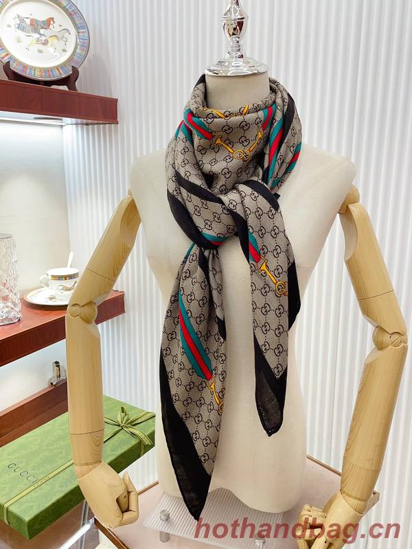 Gucci Scarf GUC00323