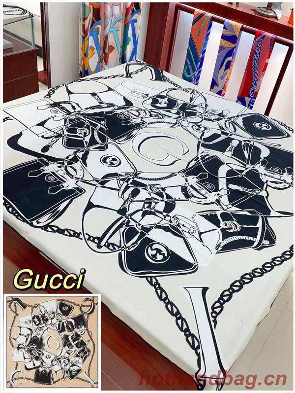 Gucci Scarf GUC00326