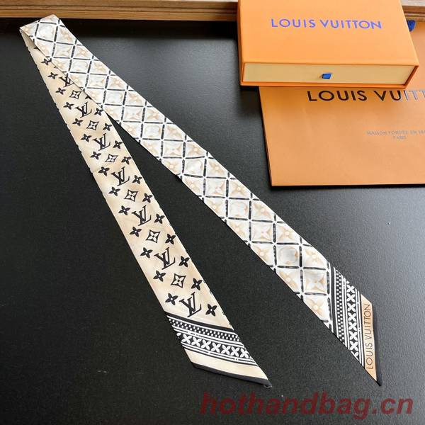 Louis Vuitton Scarf LVC00365