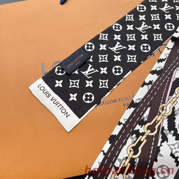 Louis Vuitton Scarf LVC00369