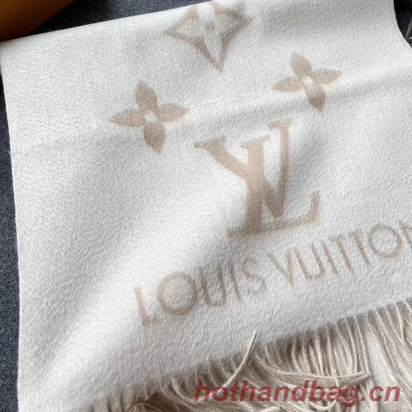 Louis Vuitton Scarf LVC00385