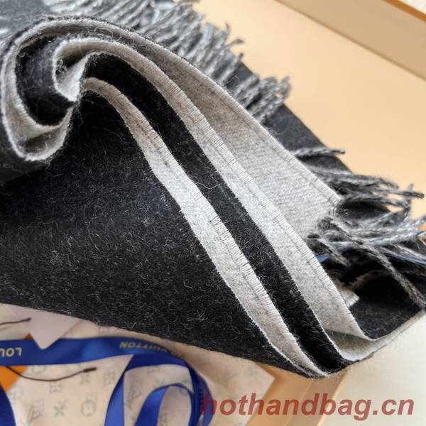 Louis Vuitton Scarf LVC00386