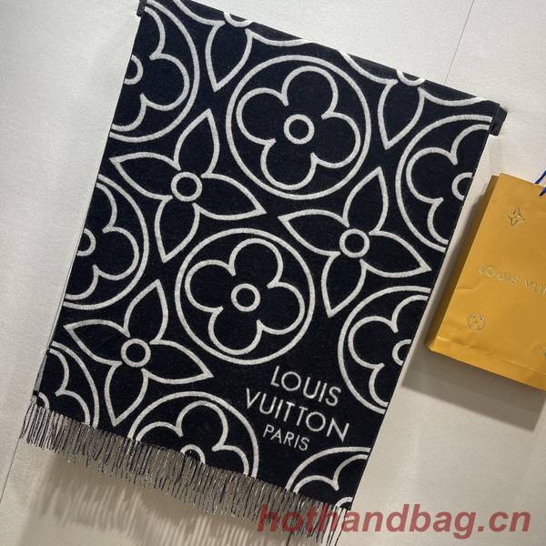 Louis Vuitton Scarf LVC00389