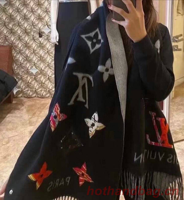 Louis Vuitton Scarf LVC00393