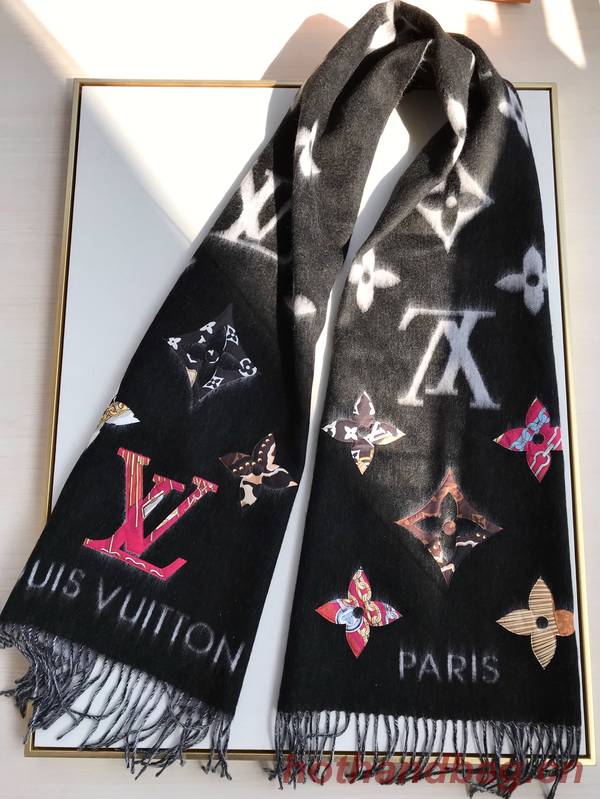 Louis Vuitton Scarf LVC00393