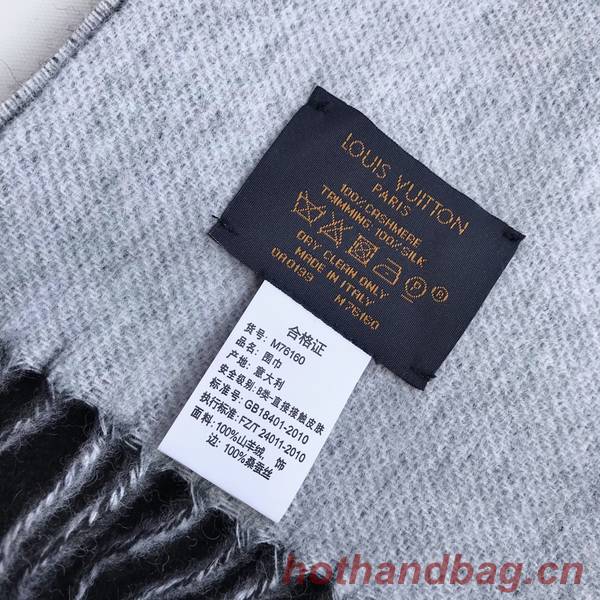 Louis Vuitton Scarf LVC00393