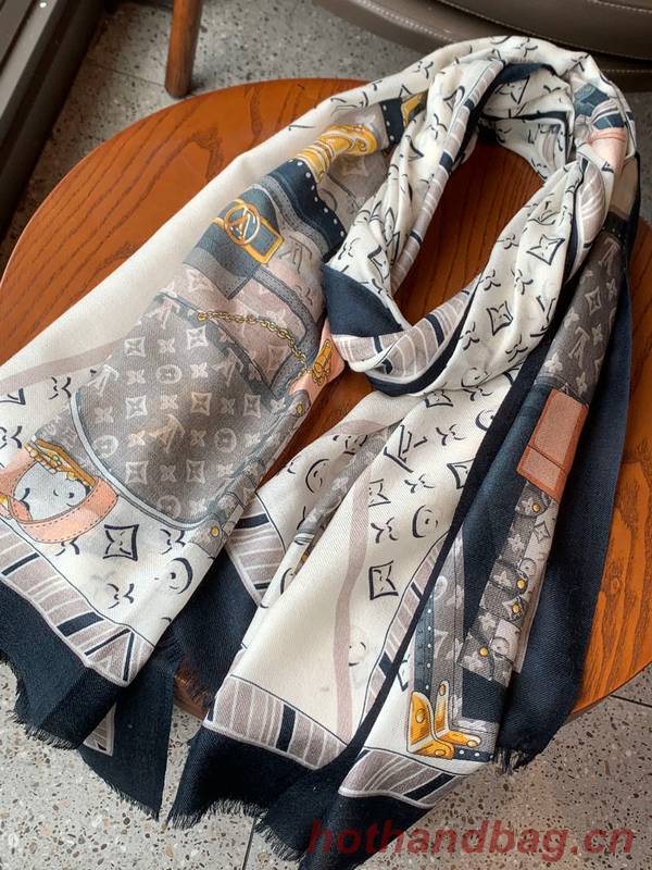 Louis Vuitton Scarf LVC00418