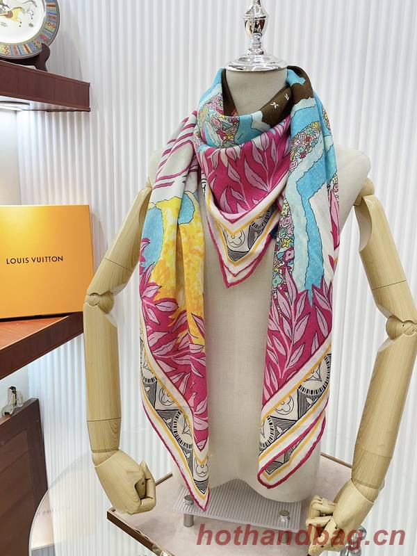 Louis Vuitton Scarf LVC00426