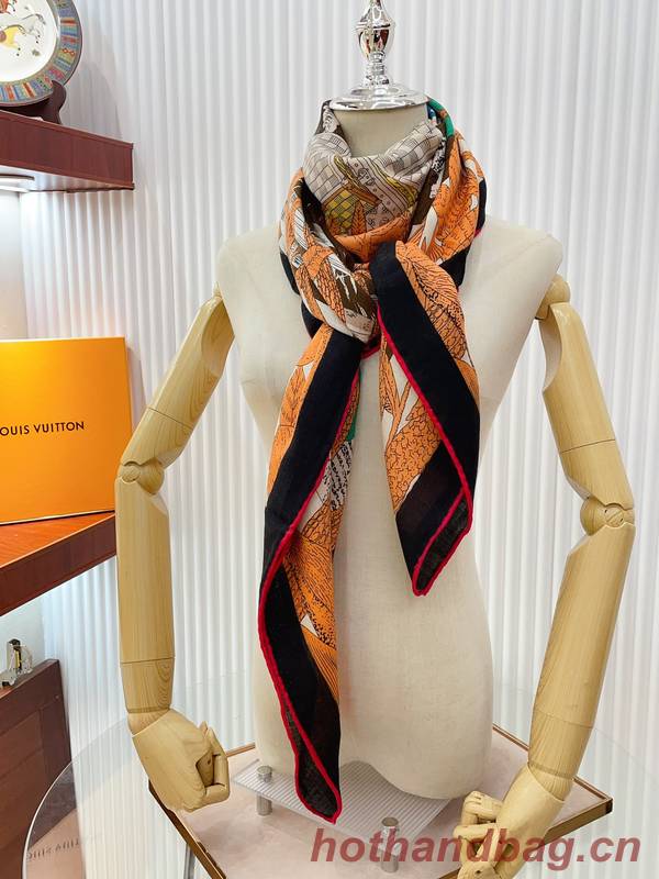 Louis Vuitton Scarf LVC00454