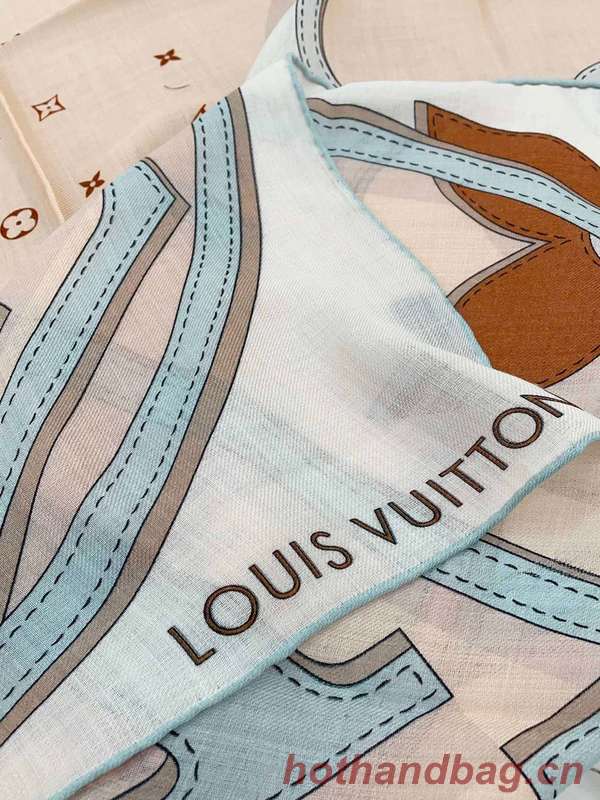 Louis Vuitton Scarf LVC00459