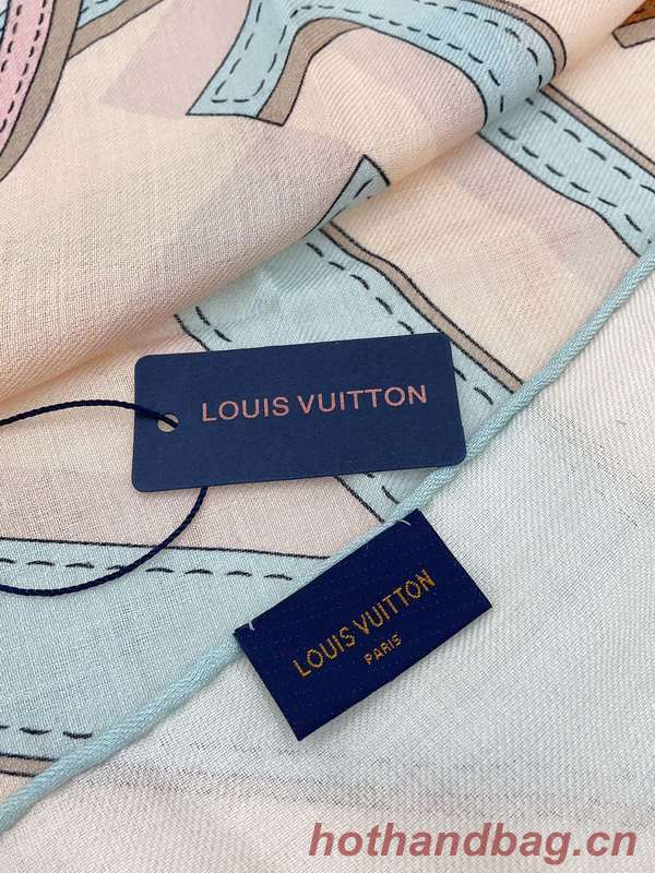 Louis Vuitton Scarf LVC00459