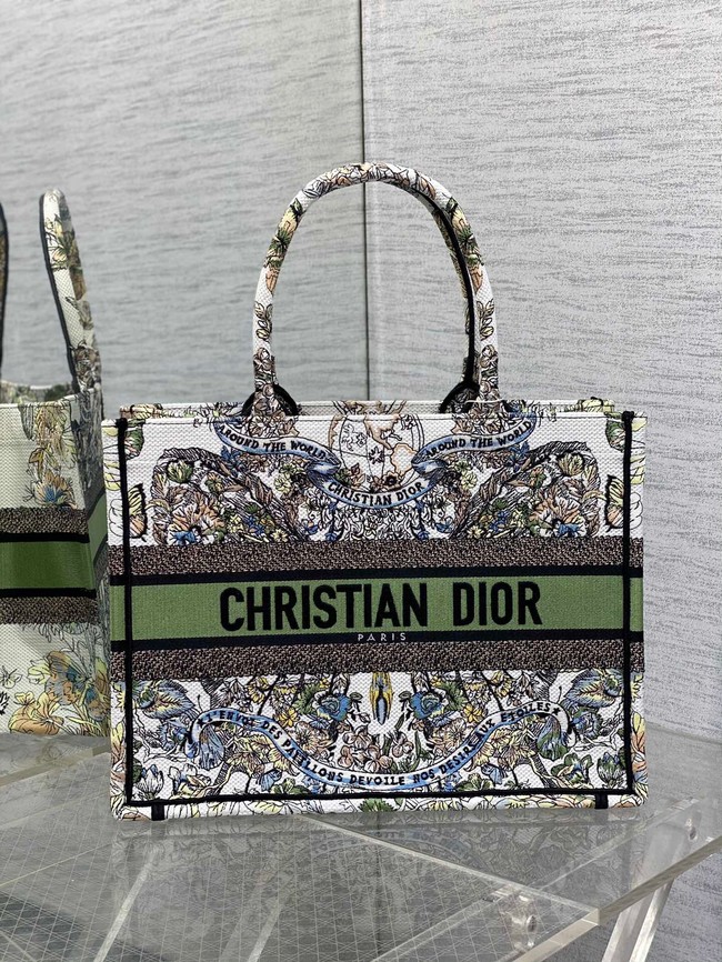 DIOR BOOK TOTE White and green Butterfly Around The World Embroidery M1296ZE