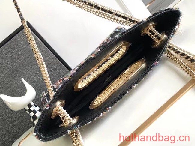 Chanel CLASSIC HANDBAG AS4222 black