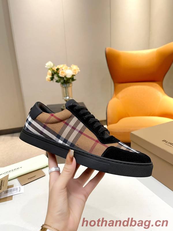 Burberry Shoes BBS00001