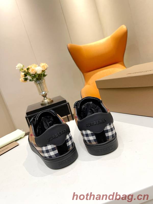 Burberry Shoes BBS00001