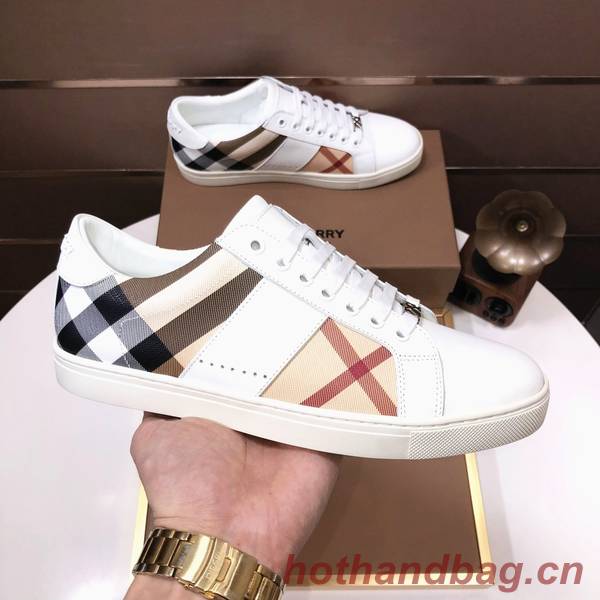 Burberry Shoes BBS00013