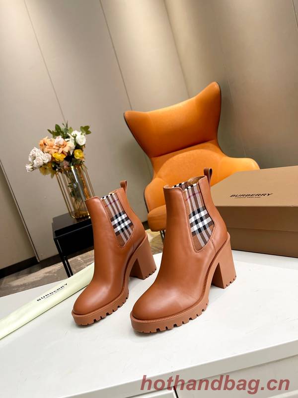 Burberry Shoes BBS00027