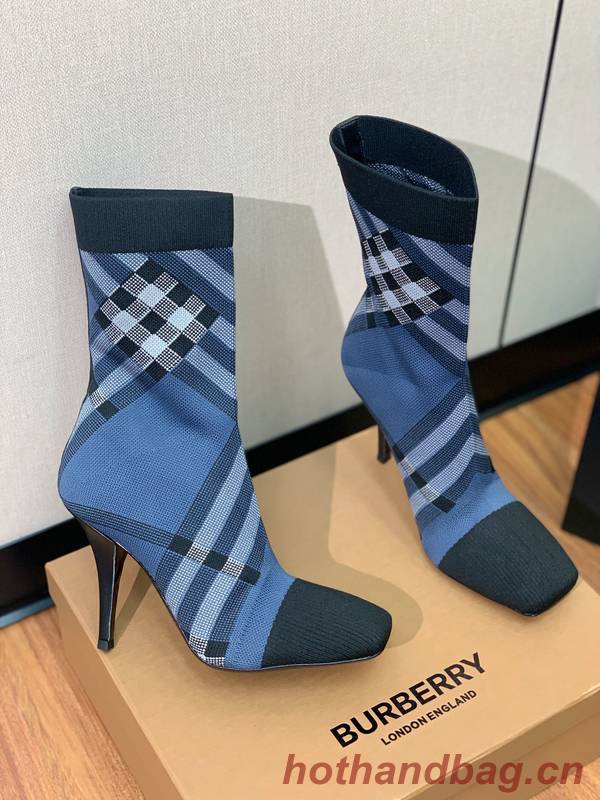 Burberry Shoes BBS00031