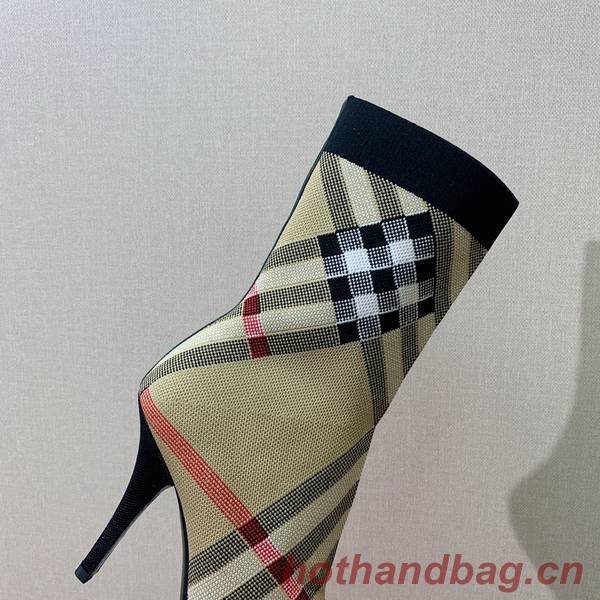 Burberry Shoes BBS00032