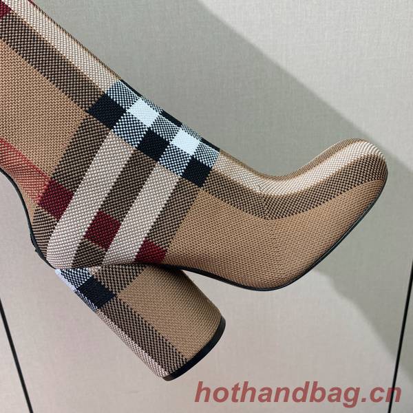 Burberry Shoes BBS00037