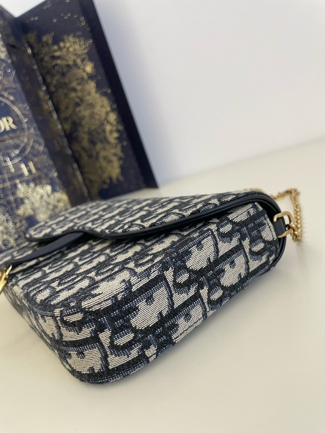 SADDLE POUCH WITH CHAIN Blue Dior Oblique Jacquard S5907CT