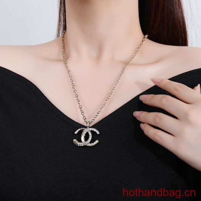 Chanel NECKLACE CE12930