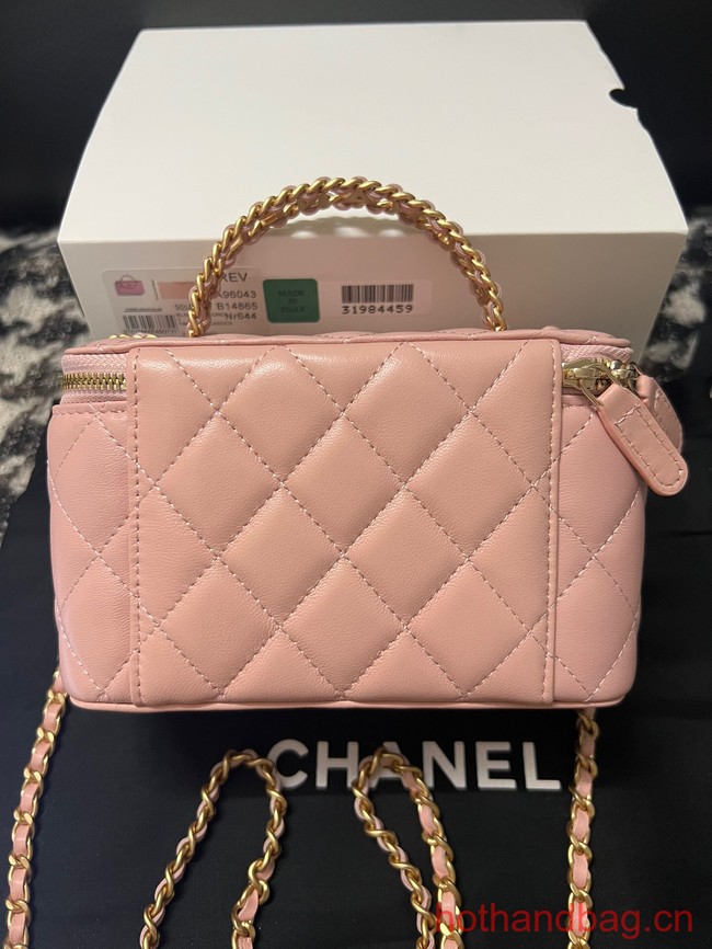 CHANEL CLUTCH WITH CHAIN AP3747 pink