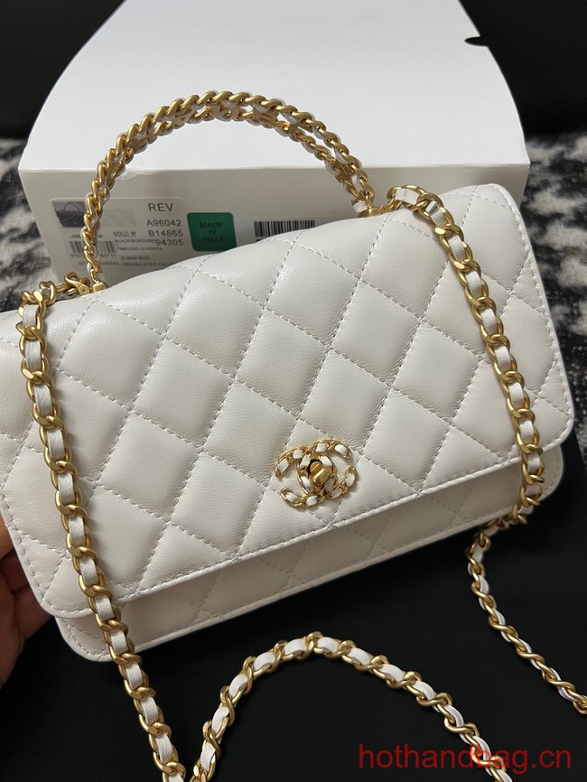 CHANEL FLAP PHONE HOLDER WITH CHAIN AP3566 white