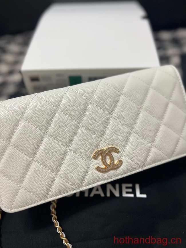 Chanel CLUTCH WITH CHAIN Gold-Tone Metal AP3499 white