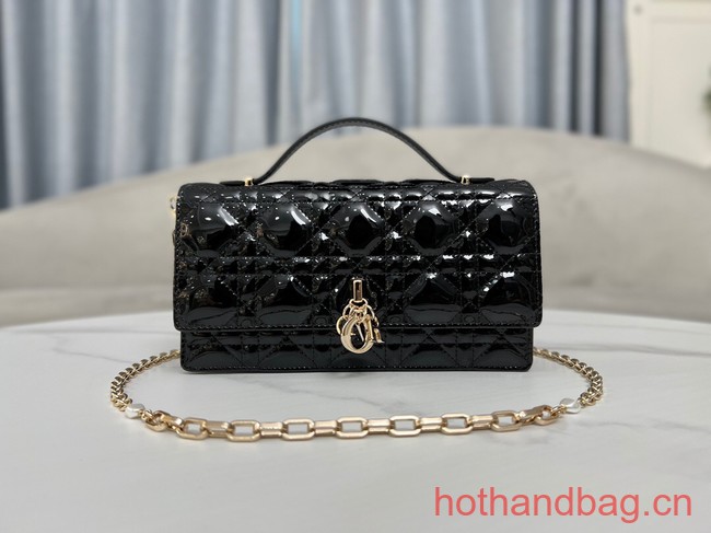 MISS DIOR MINI BAG Patent Cannage Calfskin S0980O black