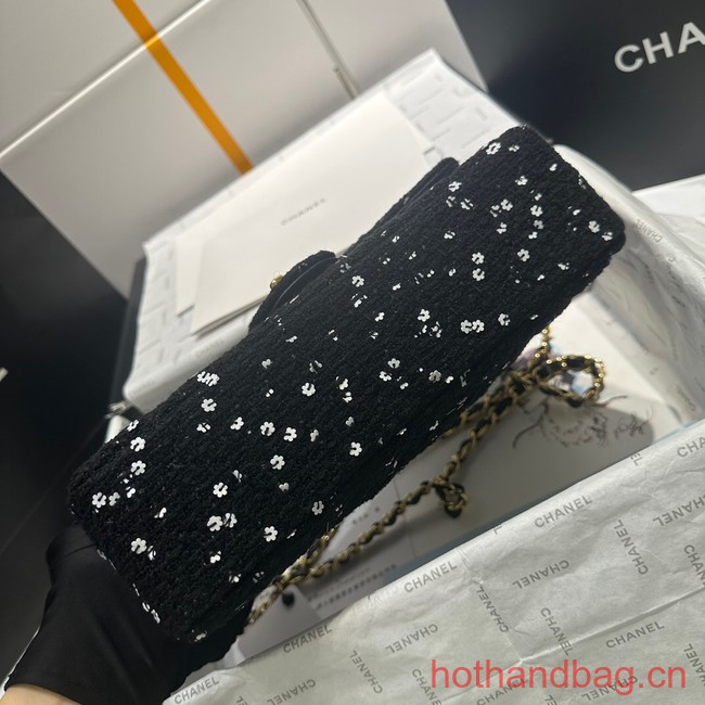 Chanel CLASSIC HANDBAG A01112 black