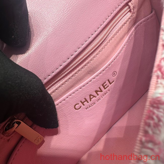 Chanel CLUTCH WITH CHAIN A23P PINK