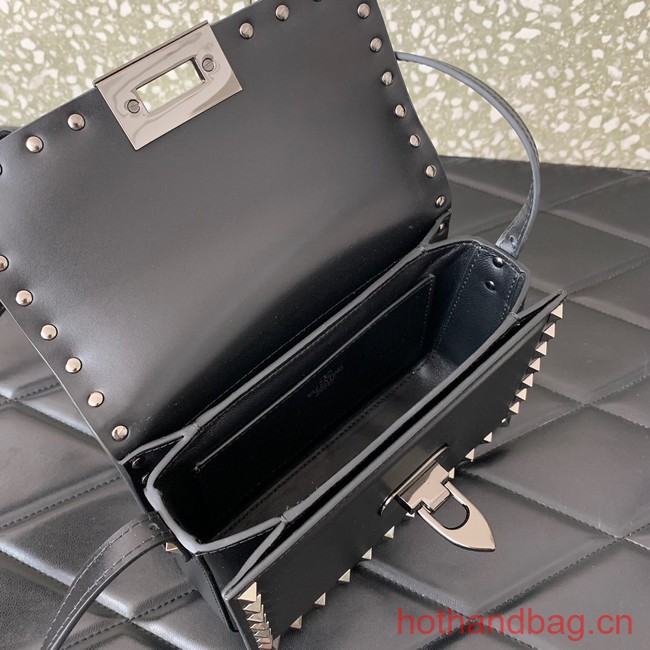 VALENTINO GARAVANI ROCKSTUD23 Small calfskin bag ZS098 black