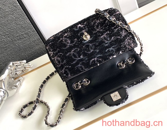 Chanel CLASSIC HANDBAG A01116 black