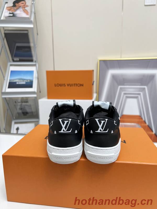 Louis Vuitton Couple Shoes LVS00700
