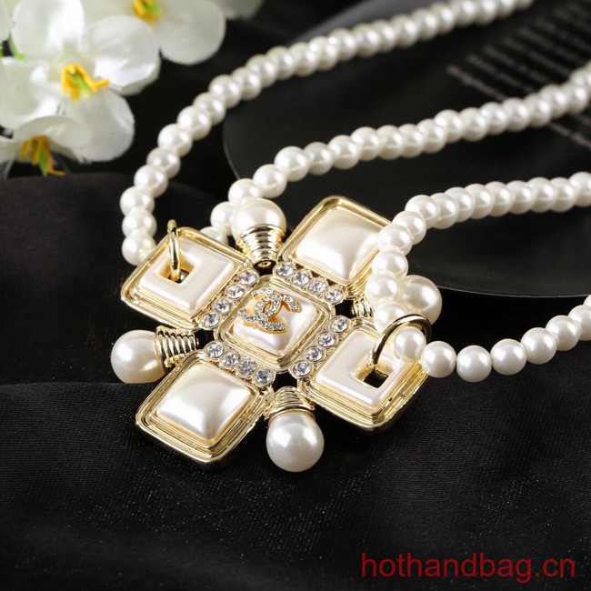 Chanel Chatelaine CE13356