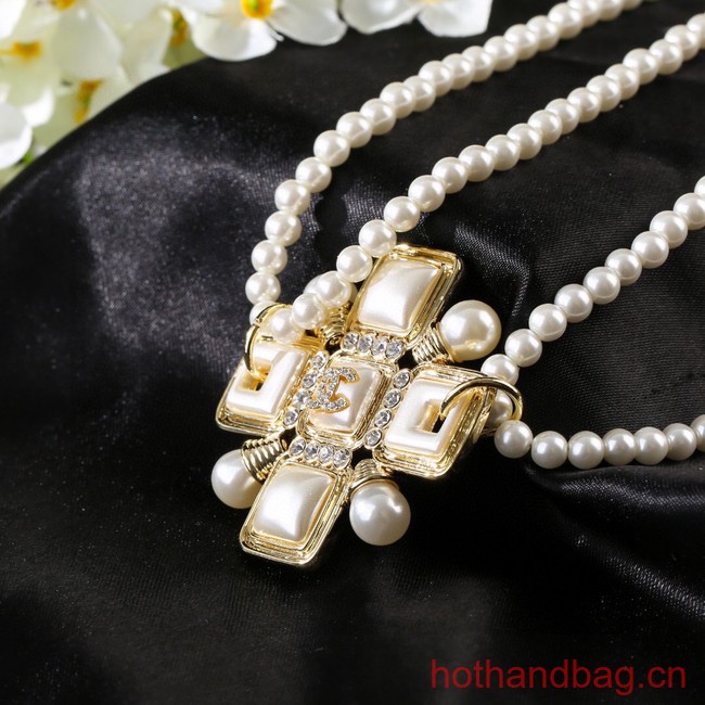 Chanel Chatelaine CE13356