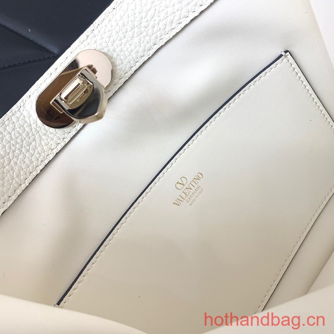 VALENTINO GARAVANI Loco Calf leather bag 0042 white