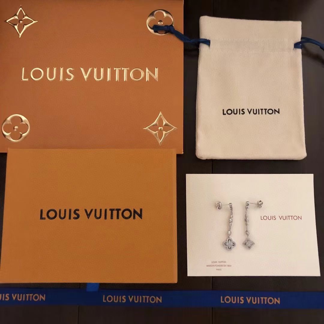 Louis Vuitton Earrings CE13437