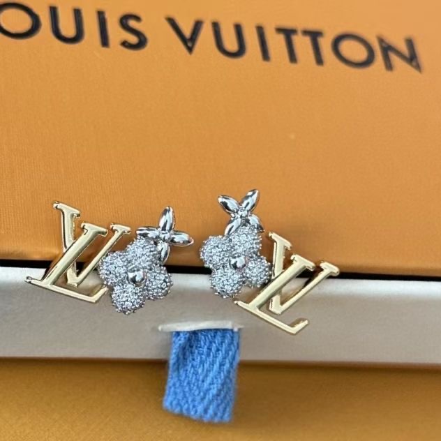 Louis Vuitton Earrings CE13441