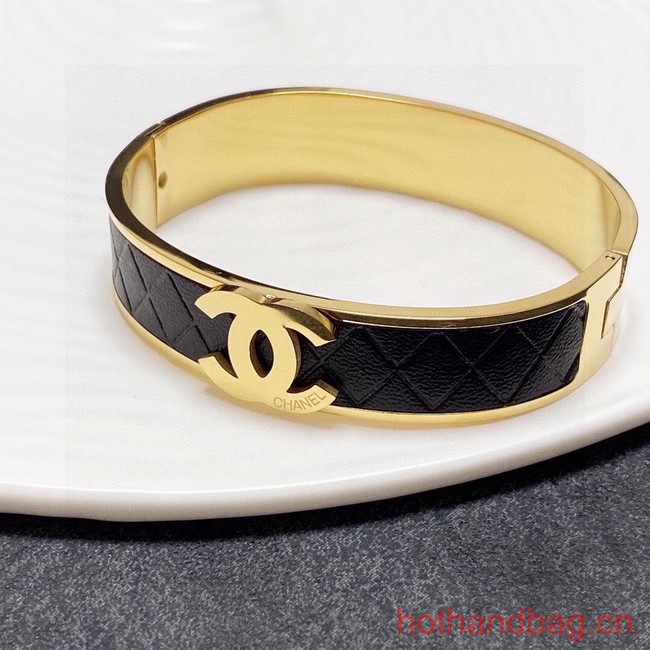 Chanel Bracelet CE13677