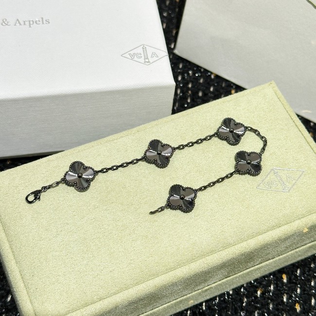 Van Cleef & Arpels Bracelet CE13678