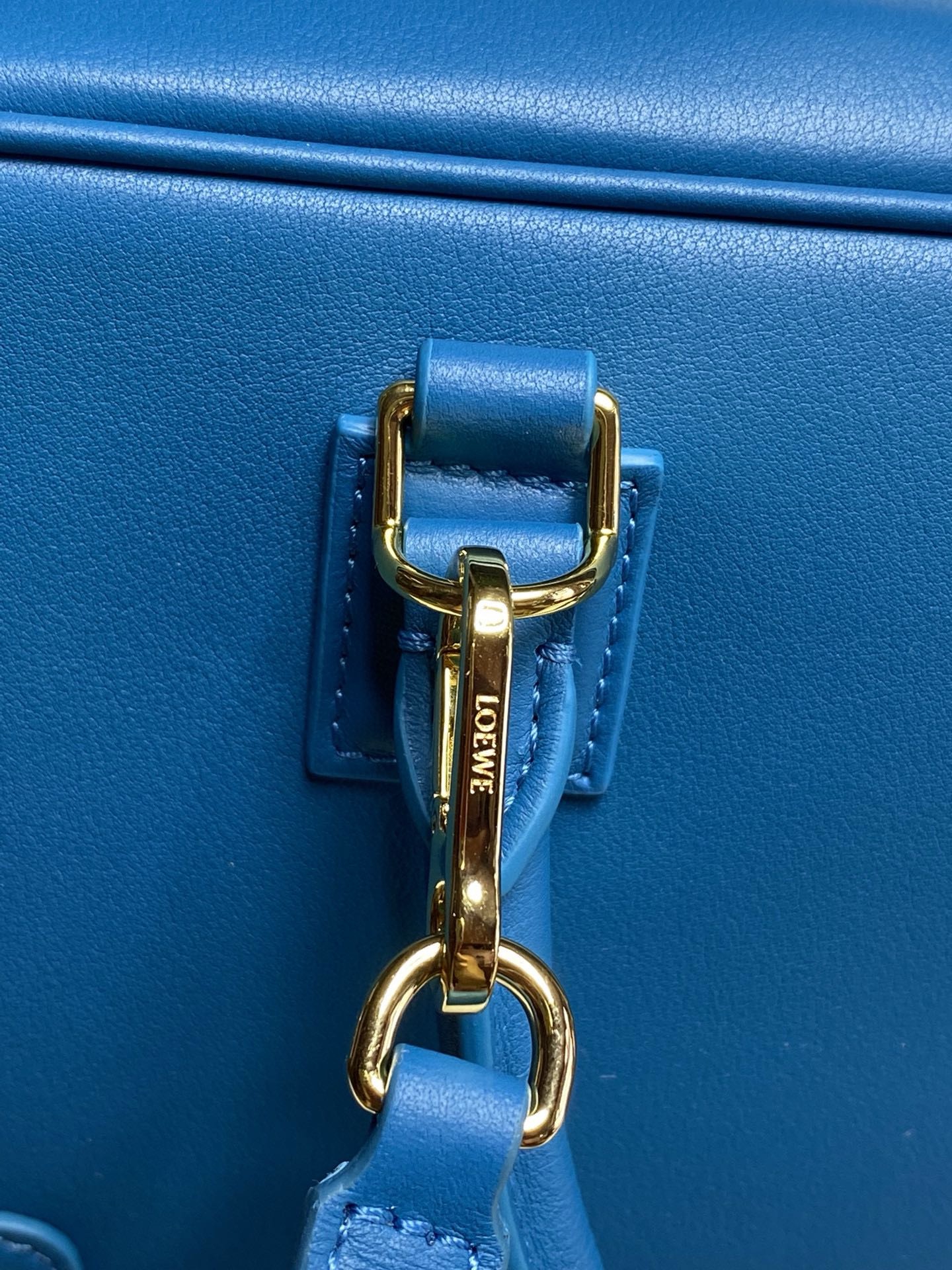 Loewe Original Leather tote 652388 blue