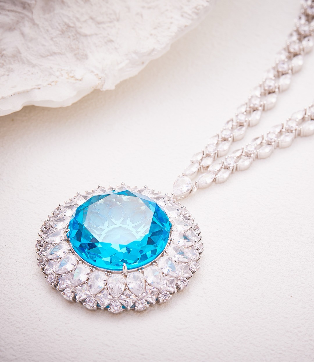 BVLGARI NECKLACE CE13744