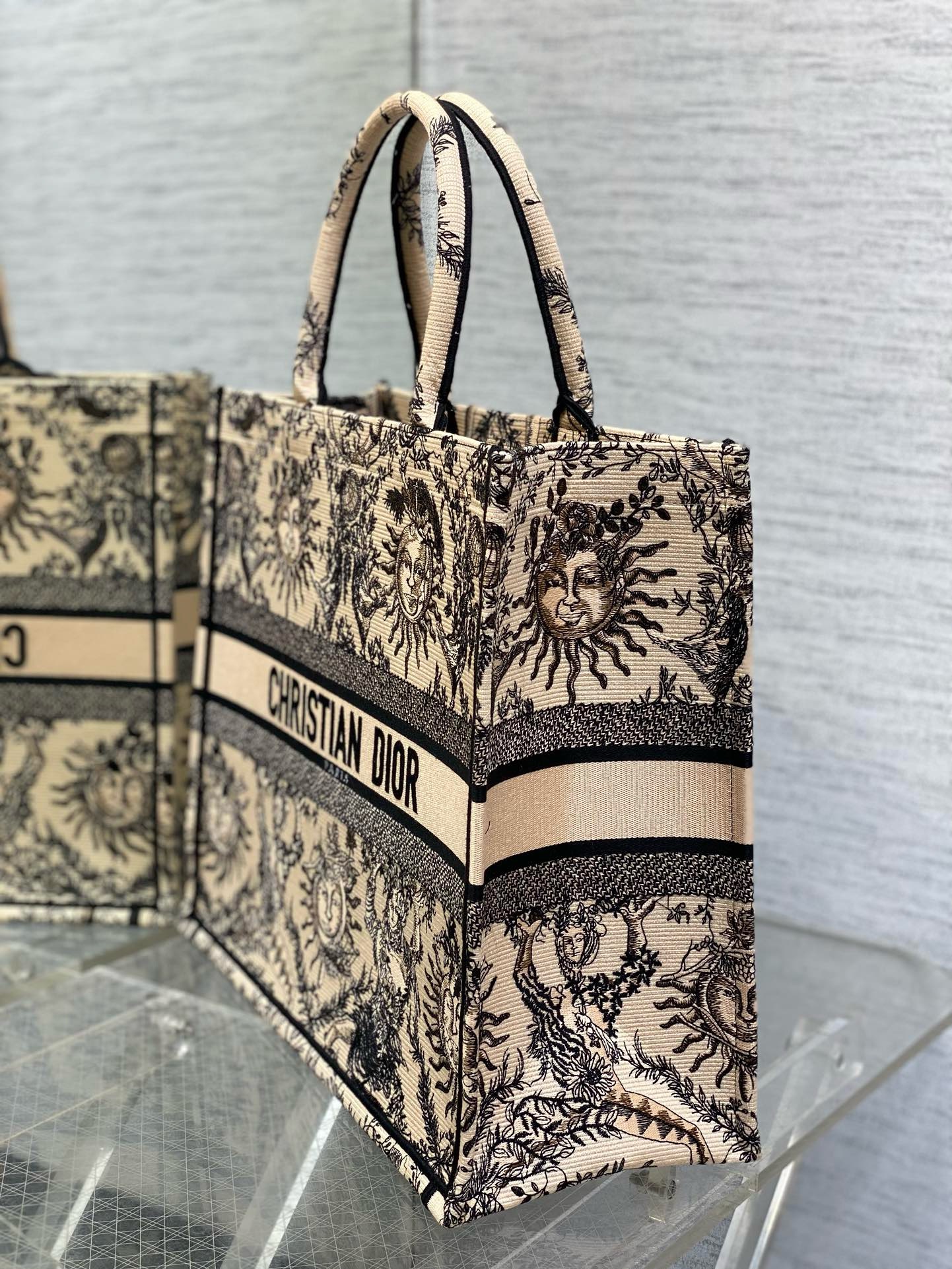 Dior Book Tote Beige and Black Toile de Jouy Soleil Embroidery  M1286ZECQ