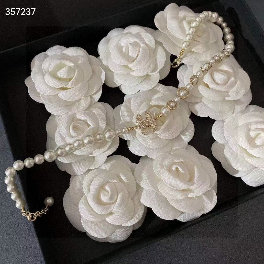 Chanel NECKLACE CE13834