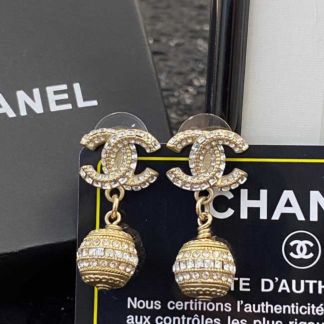 Chanel Earrings CE13841