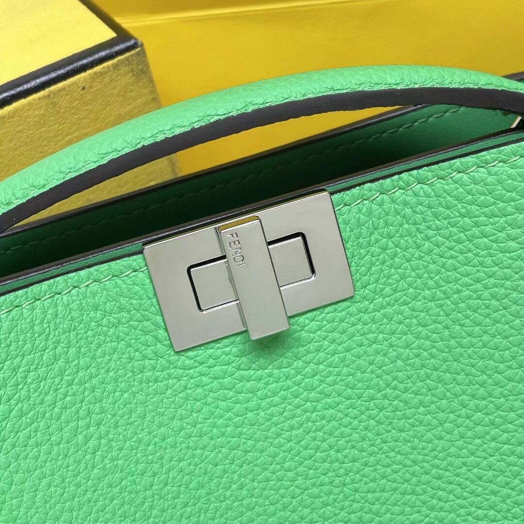 Fendi Peekaboo ISeeU XCross leather bag 7VA582A Tuscan green