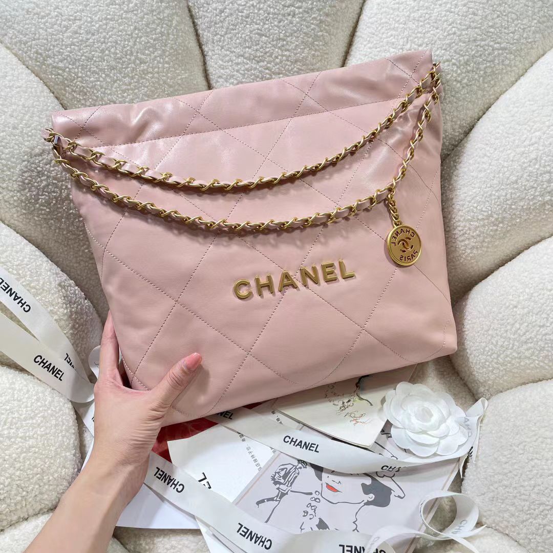 CHANEL 22 SMALL HANDBAG AS3260 light pink